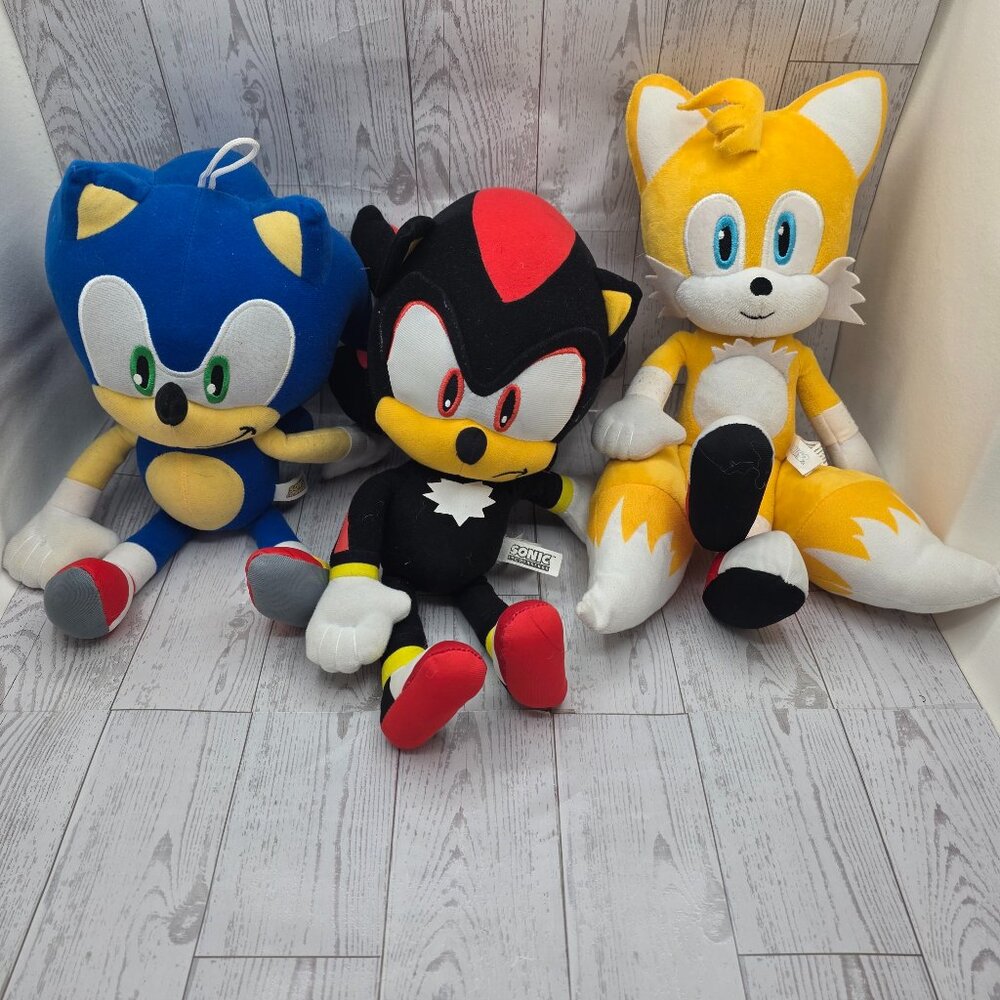 Sonic the Hedgehog franchise Sega collections Sonic Shadow Tails 12-15 in